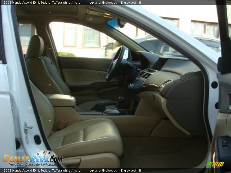 2008 Honda Accord EX-L Sedan Taffeta White / Ivory Photo #10
