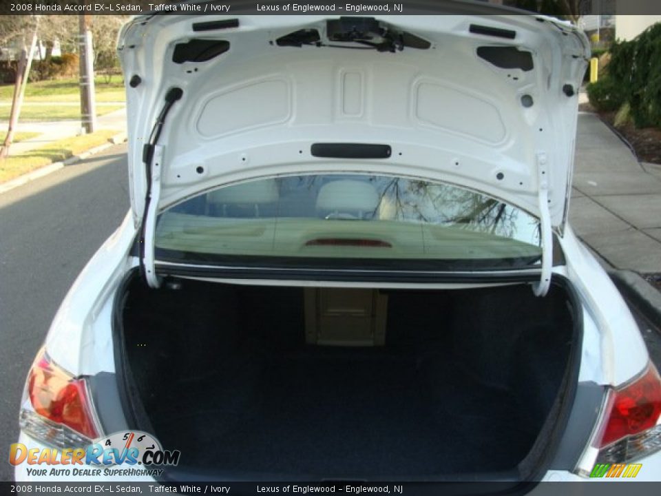 2008 Honda Accord EX-L Sedan Taffeta White / Ivory Photo #21