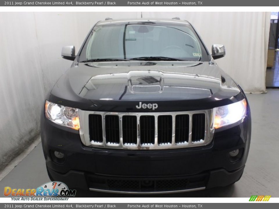 2011 Jeep Grand Cherokee Limited 4x4 Blackberry Pearl / Black Photo #2