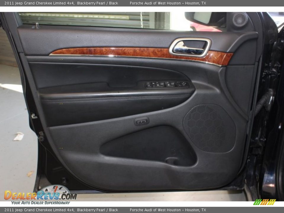 2011 Jeep Grand Cherokee Limited 4x4 Blackberry Pearl / Black Photo #12