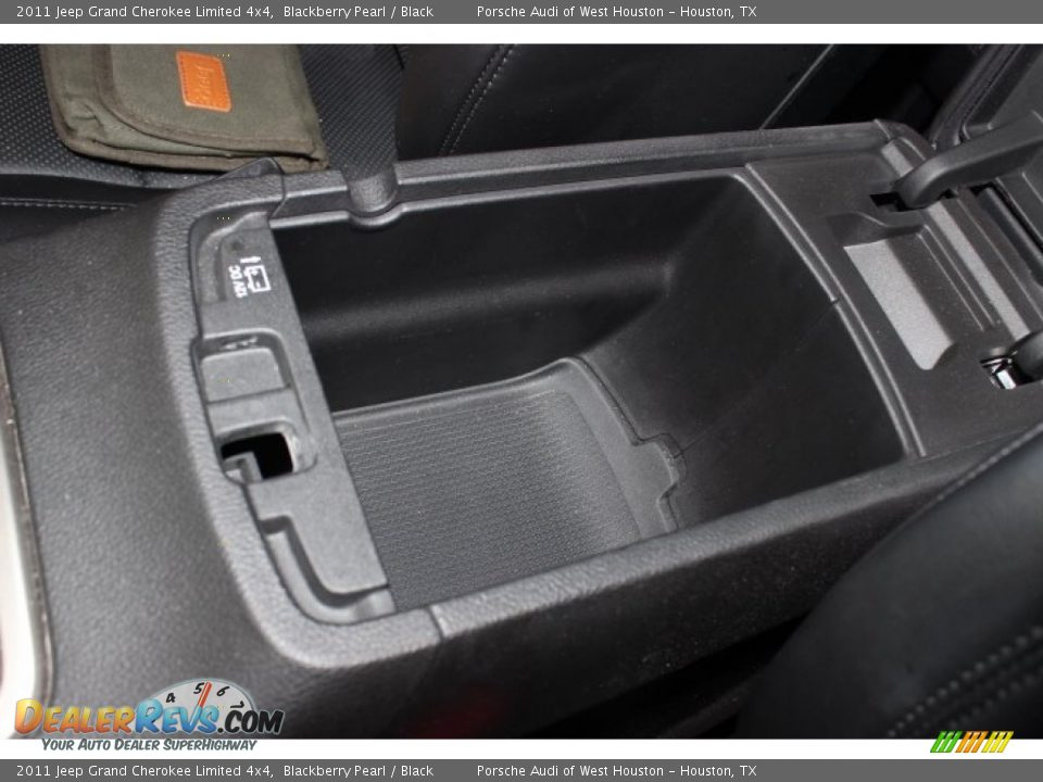 2011 Jeep Grand Cherokee Limited 4x4 Blackberry Pearl / Black Photo #27