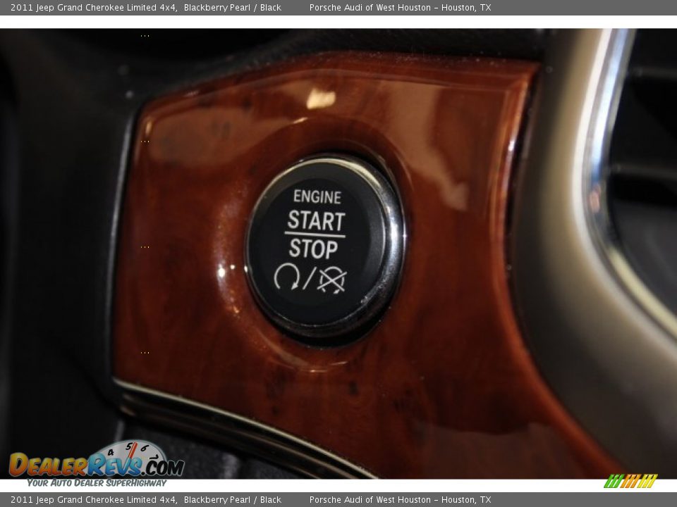 2011 Jeep Grand Cherokee Limited 4x4 Blackberry Pearl / Black Photo #28