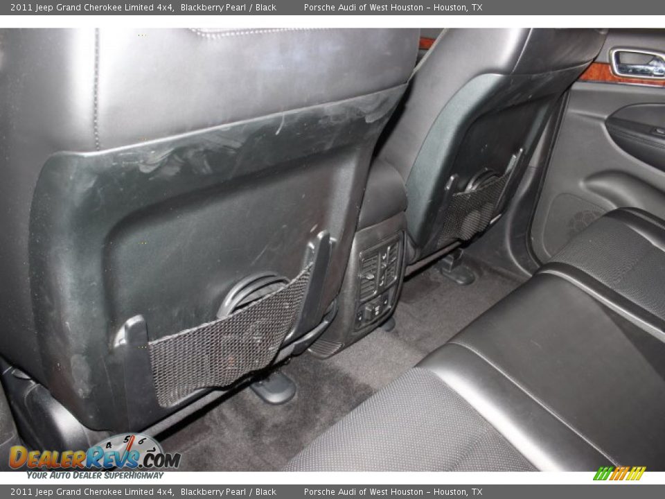 2011 Jeep Grand Cherokee Limited 4x4 Blackberry Pearl / Black Photo #33