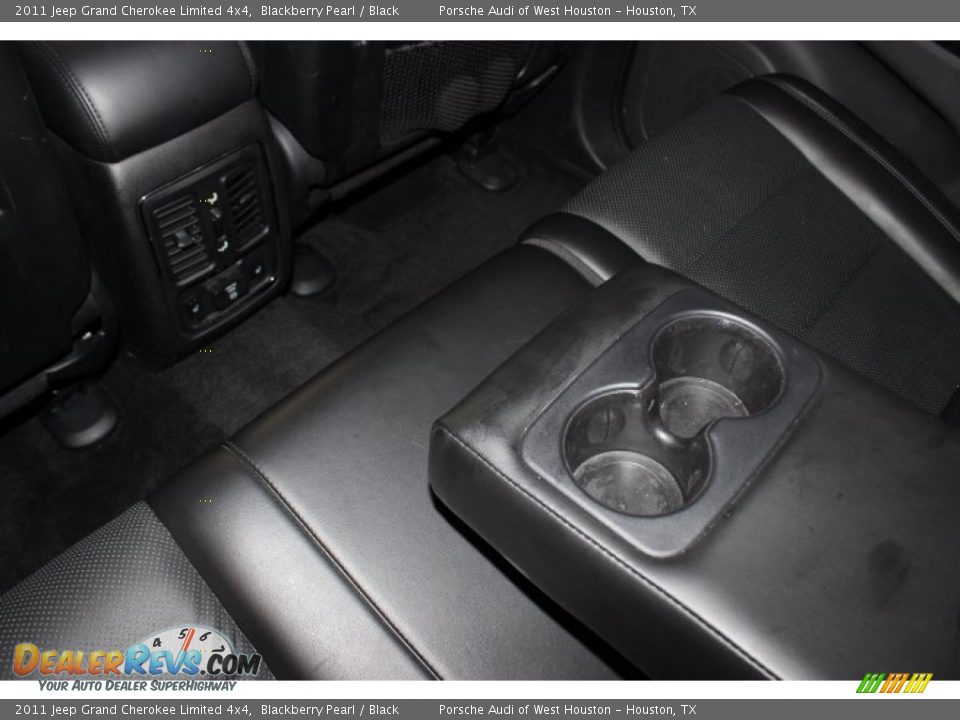 2011 Jeep Grand Cherokee Limited 4x4 Blackberry Pearl / Black Photo #35