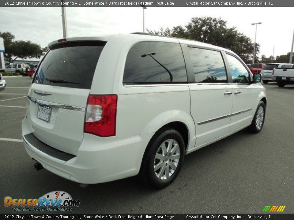 2012 Chrysler Town & Country Touring - L Stone White / Dark Frost Beige/Medium Frost Beige Photo #10