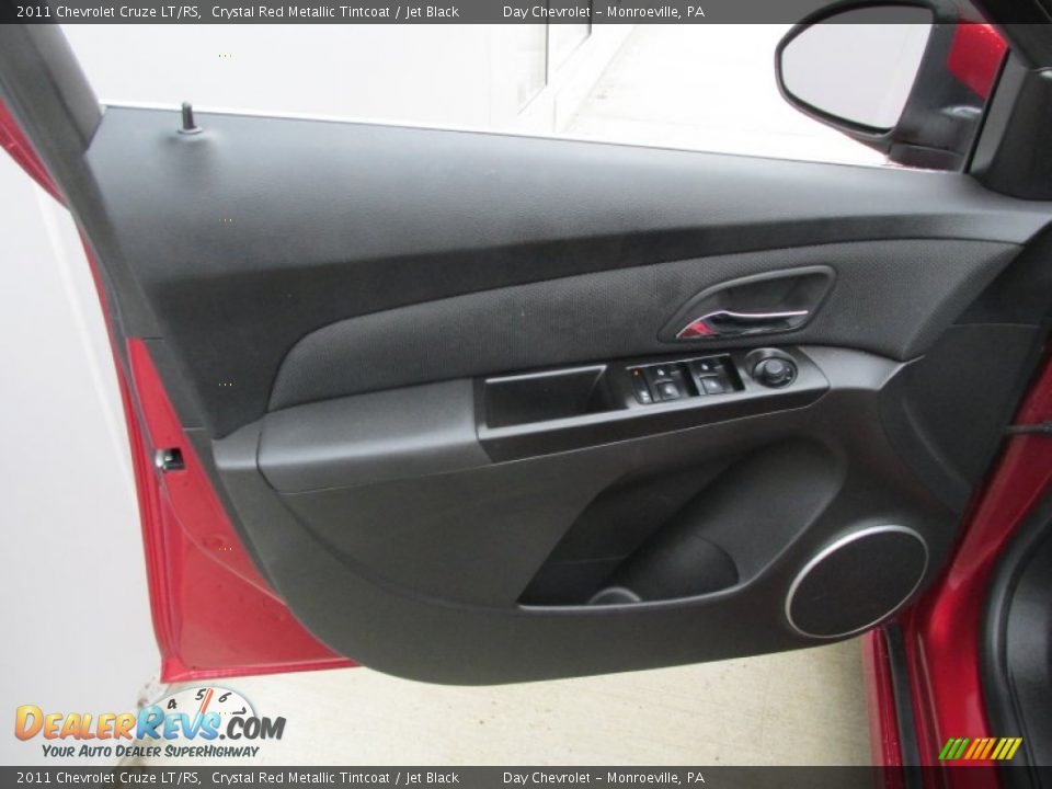 2011 Chevrolet Cruze LT/RS Crystal Red Metallic Tintcoat / Jet Black Photo #10