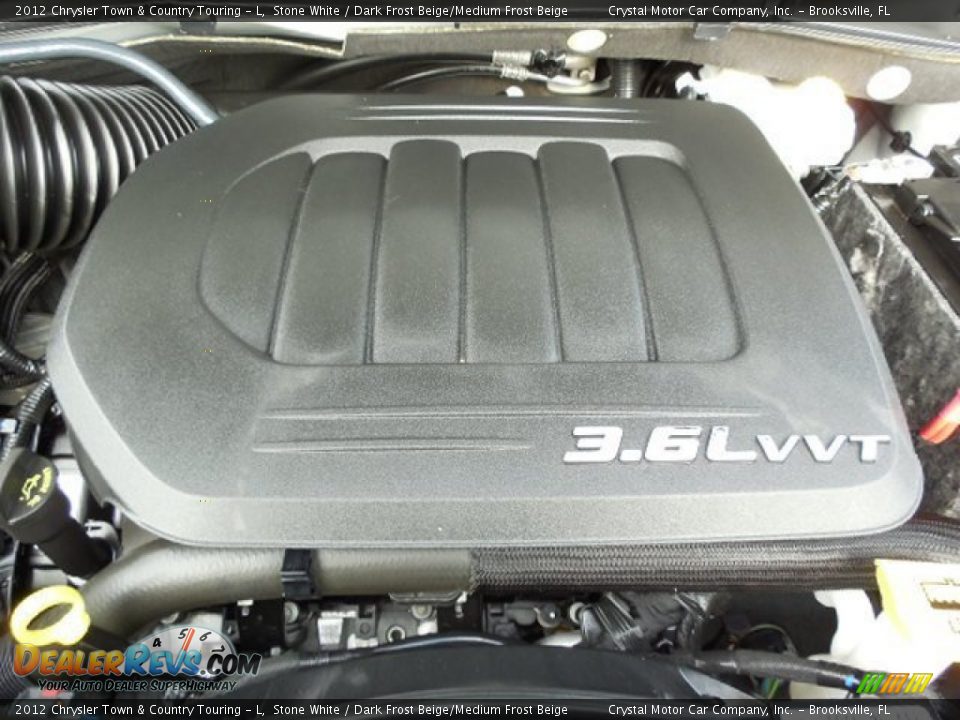 2012 Chrysler Town & Country Touring - L Stone White / Dark Frost Beige/Medium Frost Beige Photo #18