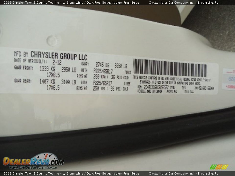 2012 Chrysler Town & Country Touring - L Stone White / Dark Frost Beige/Medium Frost Beige Photo #24