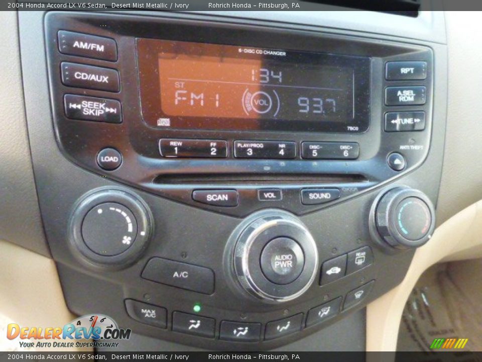 Controls of 2004 Honda Accord LX V6 Sedan Photo #23