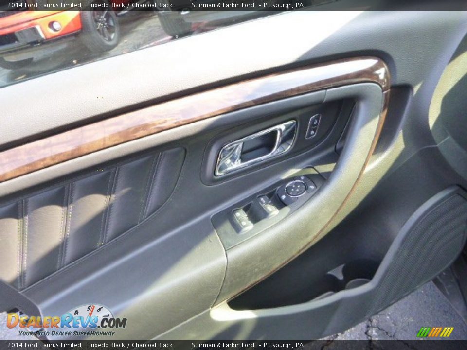 2014 Ford Taurus Limited Tuxedo Black / Charcoal Black Photo #10