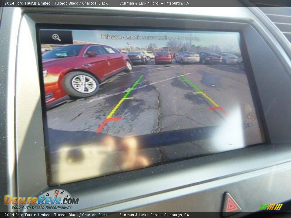 2014 Ford Taurus Limited Tuxedo Black / Charcoal Black Photo #15