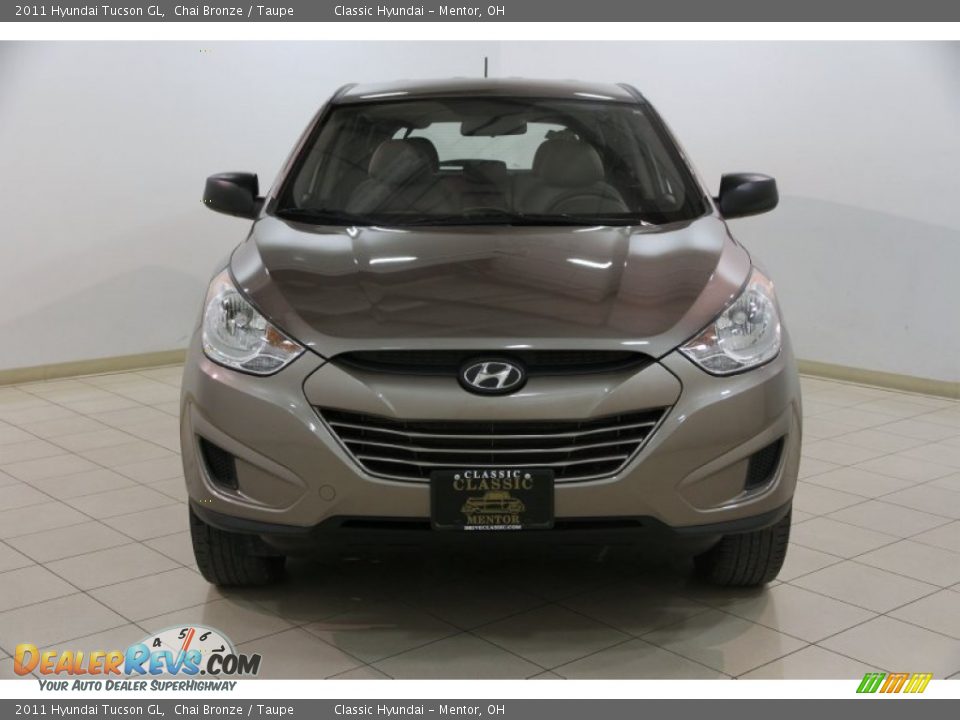 2011 Hyundai Tucson GL Chai Bronze / Taupe Photo #2
