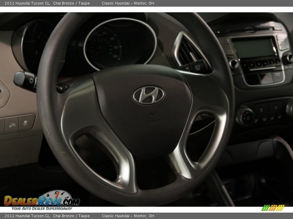 2011 Hyundai Tucson GL Chai Bronze / Taupe Photo #6