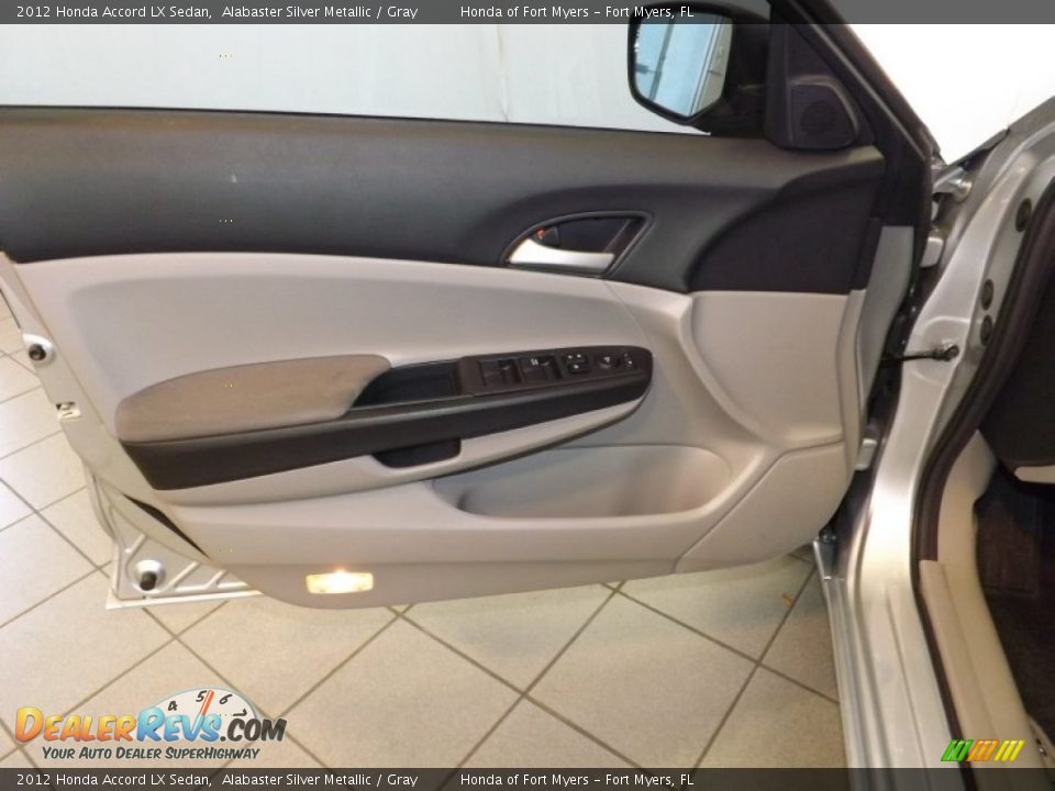 2012 Honda Accord LX Sedan Alabaster Silver Metallic / Gray Photo #12