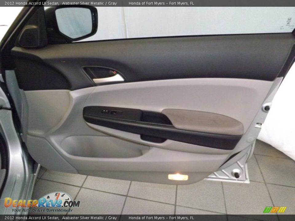 2012 Honda Accord LX Sedan Alabaster Silver Metallic / Gray Photo #29