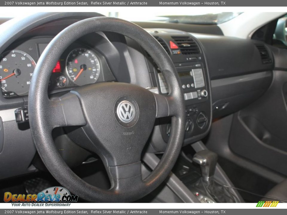 2007 Volkswagen Jetta Wolfsburg Edition Sedan Reflex Silver Metallic / Anthracite Photo #15