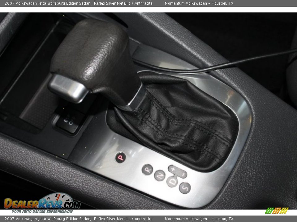 2007 Volkswagen Jetta Wolfsburg Edition Sedan Reflex Silver Metallic / Anthracite Photo #21