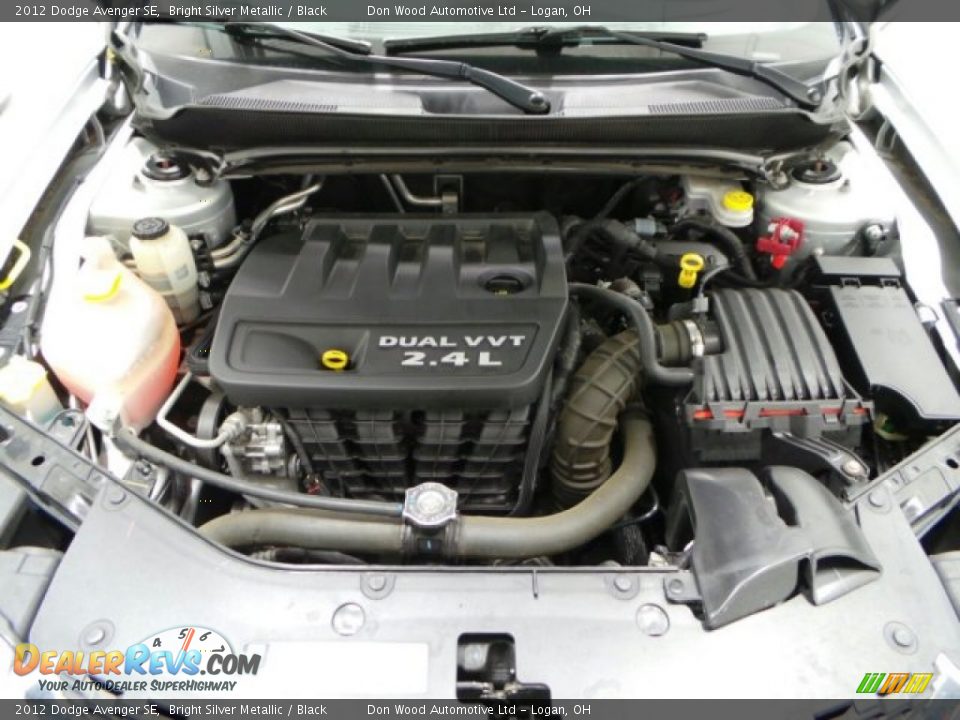 2012 Dodge Avenger SE Bright Silver Metallic / Black Photo #4