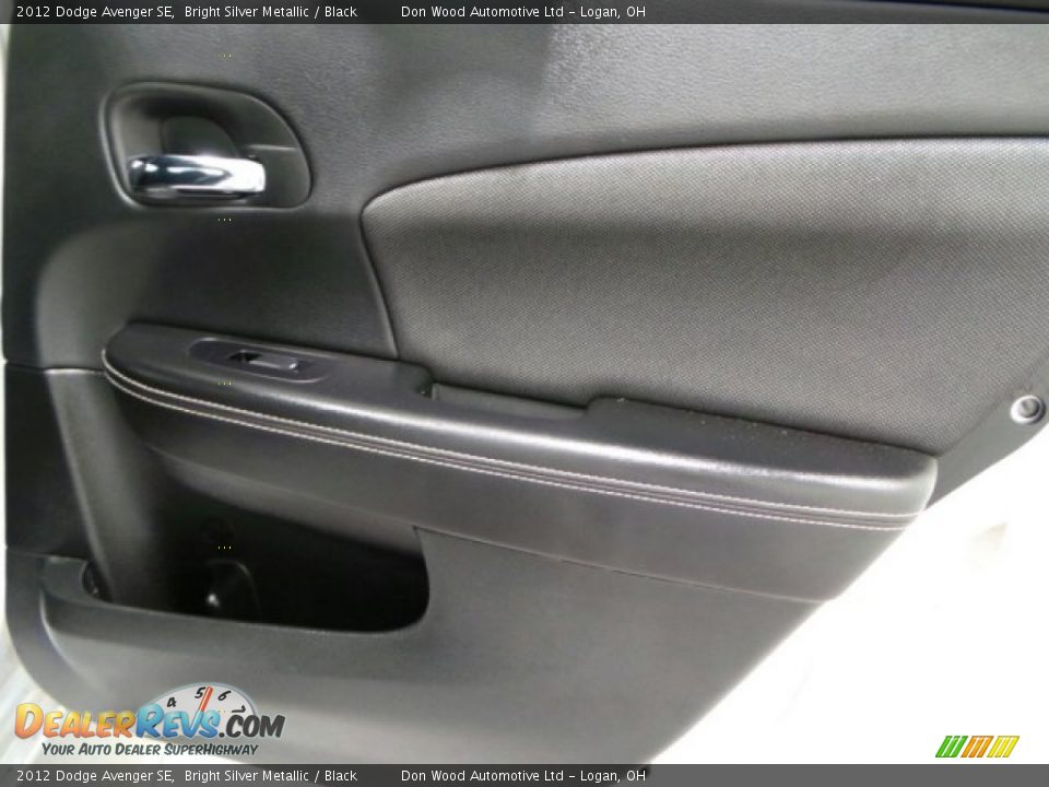 2012 Dodge Avenger SE Bright Silver Metallic / Black Photo #12