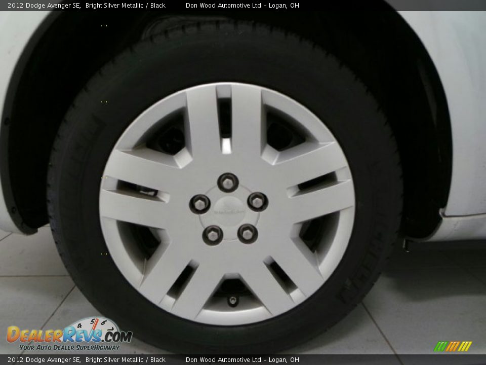 2012 Dodge Avenger SE Bright Silver Metallic / Black Photo #25
