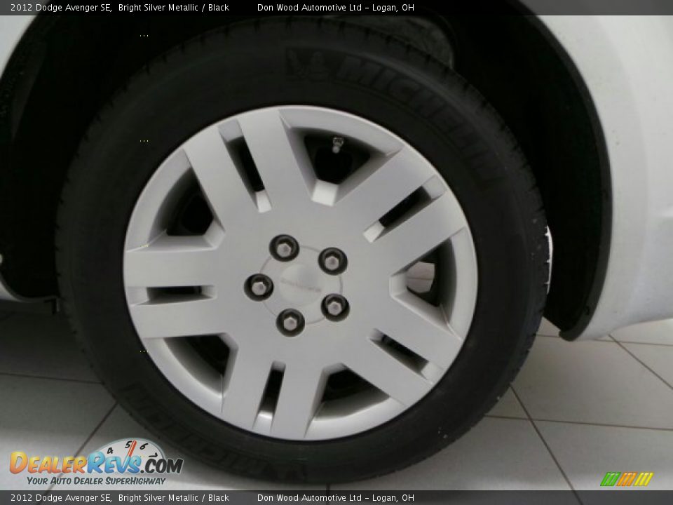 2012 Dodge Avenger SE Bright Silver Metallic / Black Photo #26