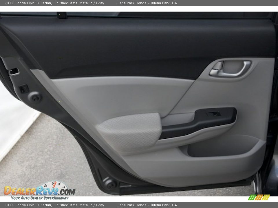 2013 Honda Civic LX Sedan Polished Metal Metallic / Gray Photo #25