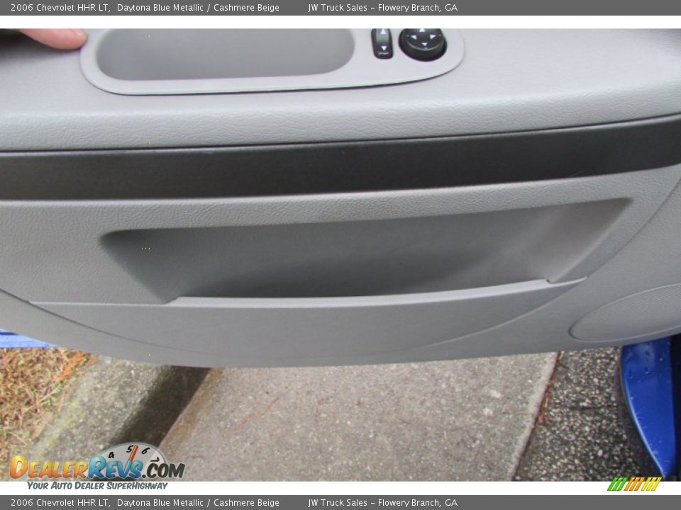 2006 Chevrolet HHR LT Daytona Blue Metallic / Cashmere Beige Photo #16