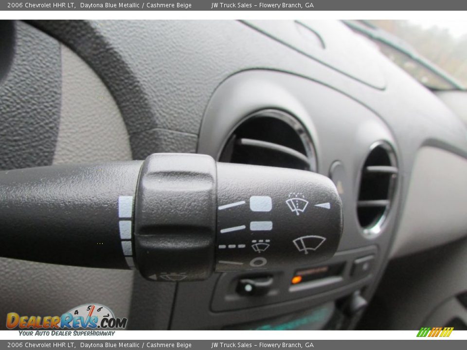 2006 Chevrolet HHR LT Daytona Blue Metallic / Cashmere Beige Photo #26