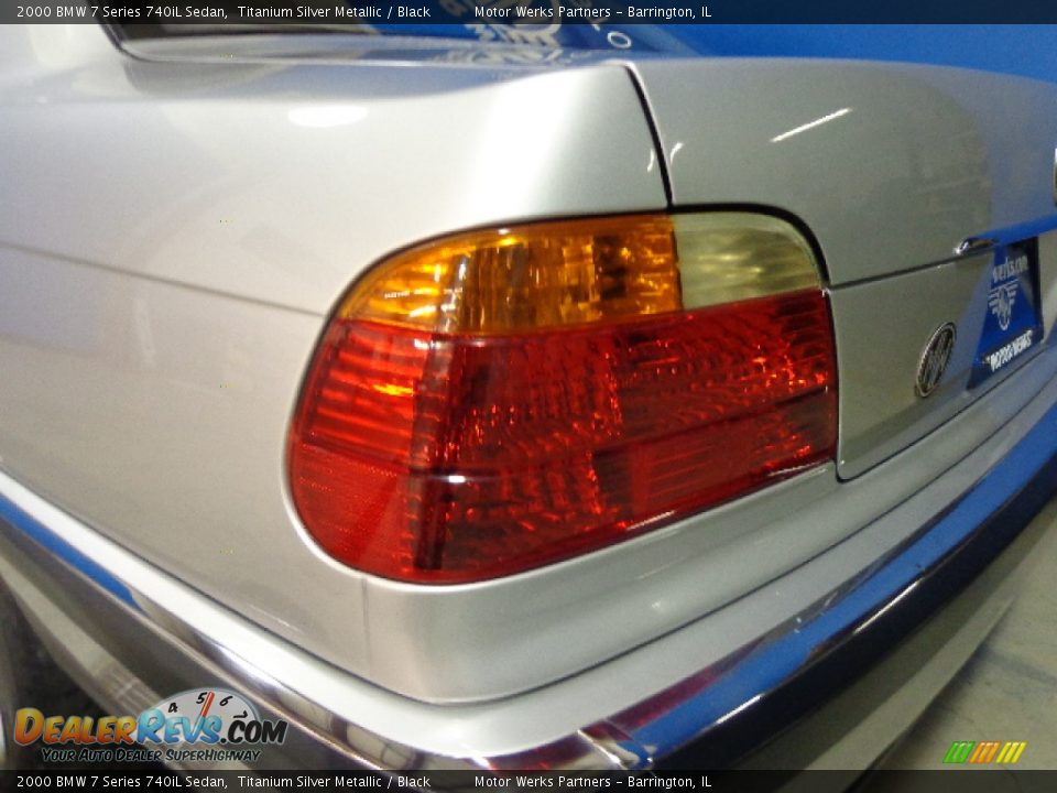2000 BMW 7 Series 740iL Sedan Titanium Silver Metallic / Black Photo #10
