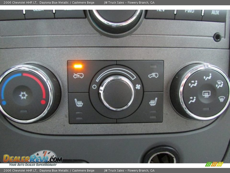 2006 Chevrolet HHR LT Daytona Blue Metallic / Cashmere Beige Photo #29