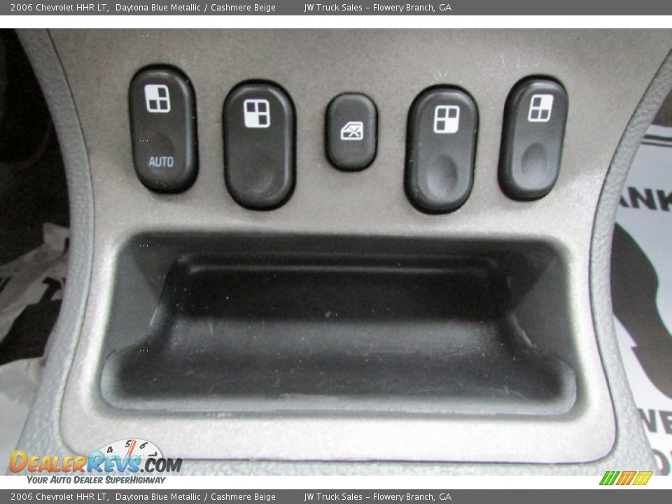 2006 Chevrolet HHR LT Daytona Blue Metallic / Cashmere Beige Photo #31