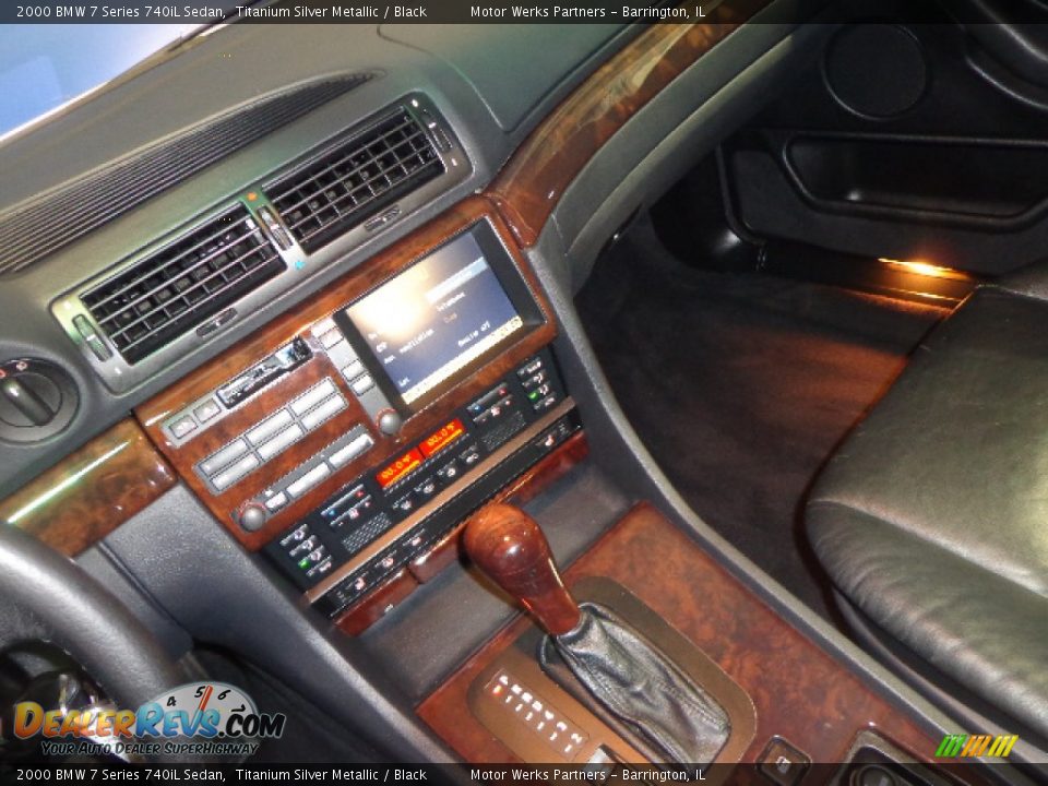 2000 BMW 7 Series 740iL Sedan Titanium Silver Metallic / Black Photo #26