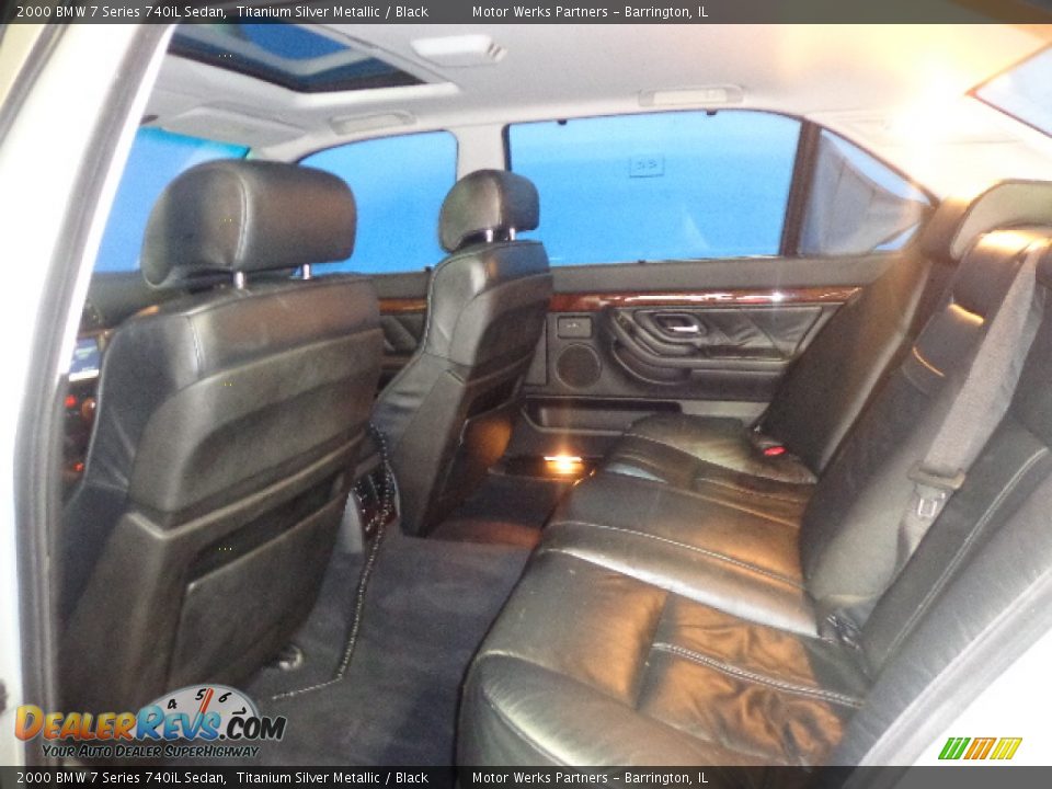 2000 BMW 7 Series 740iL Sedan Titanium Silver Metallic / Black Photo #29