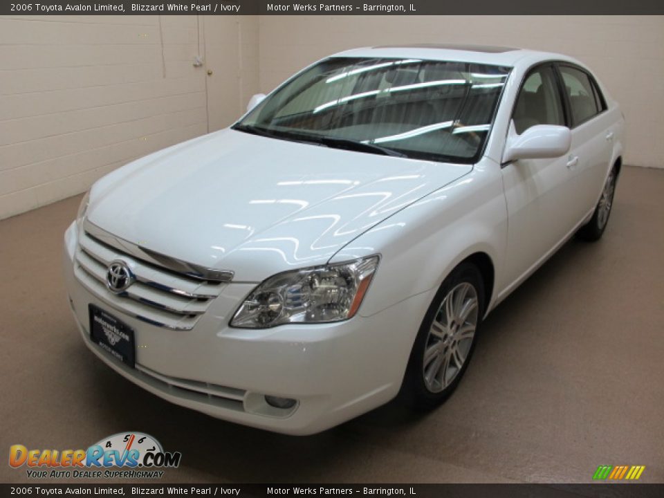 2006 Toyota Avalon Limited Blizzard White Pearl / Ivory Photo #4
