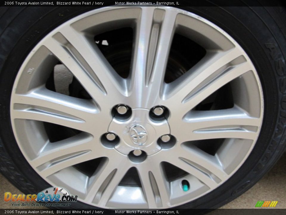 2006 Toyota Avalon Limited Blizzard White Pearl / Ivory Photo #15