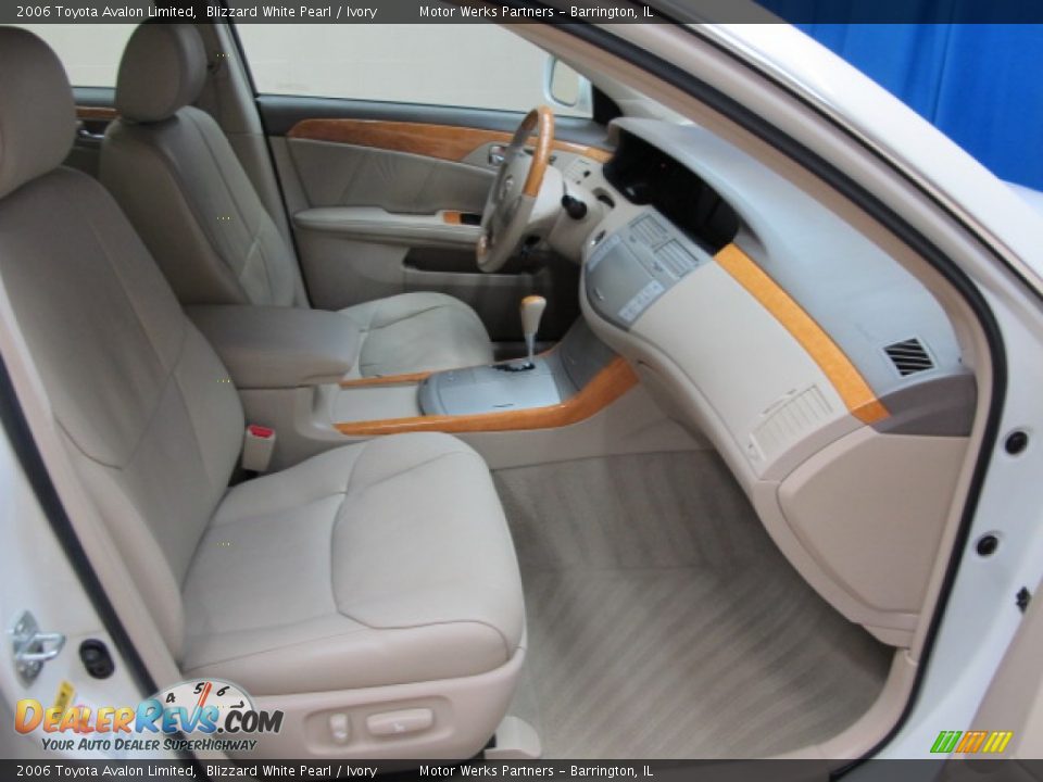 2006 Toyota Avalon Limited Blizzard White Pearl / Ivory Photo #23