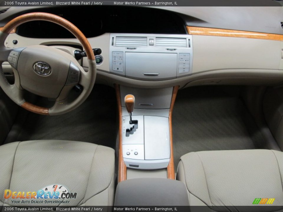 2006 Toyota Avalon Limited Blizzard White Pearl / Ivory Photo #26