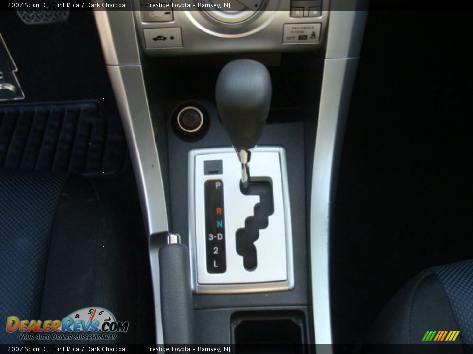 2007 Scion tC Flint Mica / Dark Charcoal Photo #12