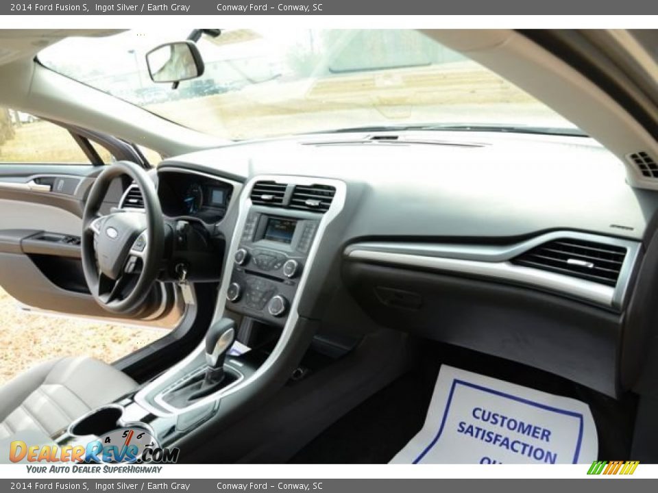 2014 Ford Fusion S Ingot Silver / Earth Gray Photo #16