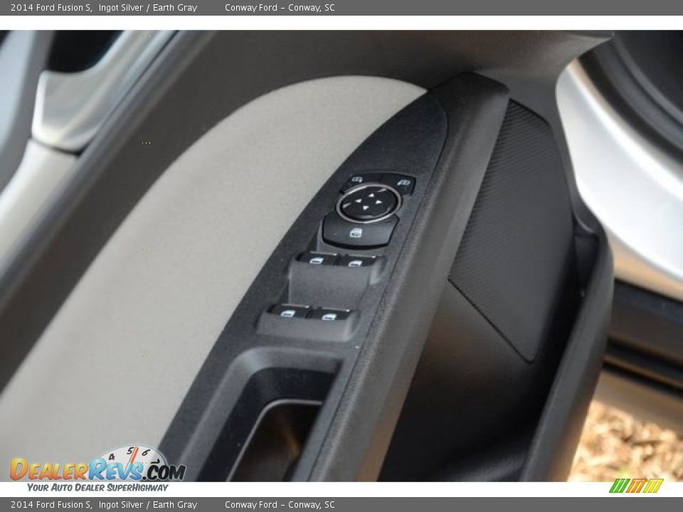 2014 Ford Fusion S Ingot Silver / Earth Gray Photo #18