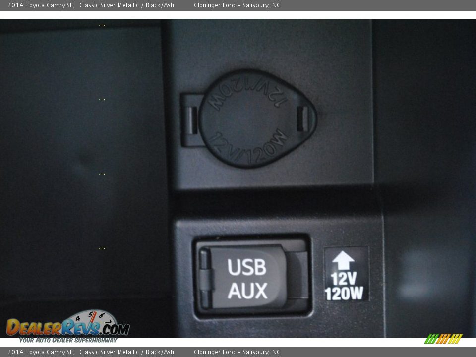 2014 Toyota Camry SE Classic Silver Metallic / Black/Ash Photo #20