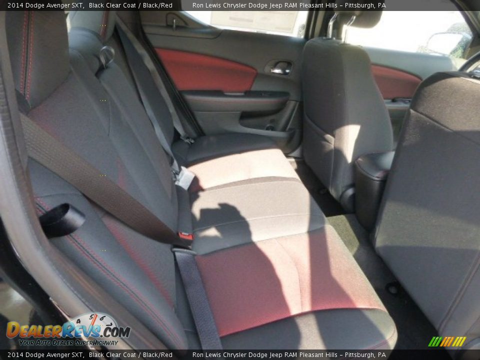 Rear Seat of 2014 Dodge Avenger SXT Photo #13