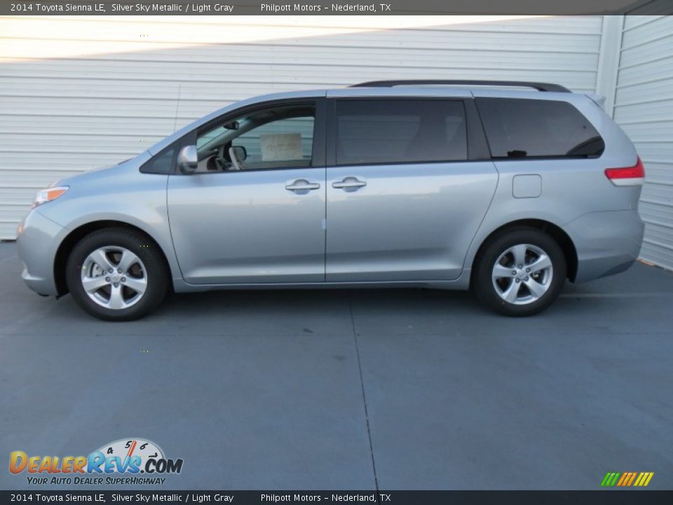 2014 Toyota Sienna LE Silver Sky Metallic / Light Gray Photo #6