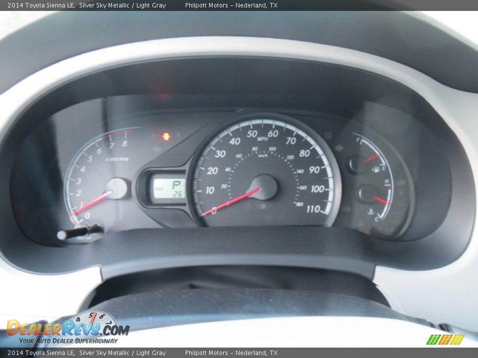 2014 Toyota Sienna LE Silver Sky Metallic / Light Gray Photo #33