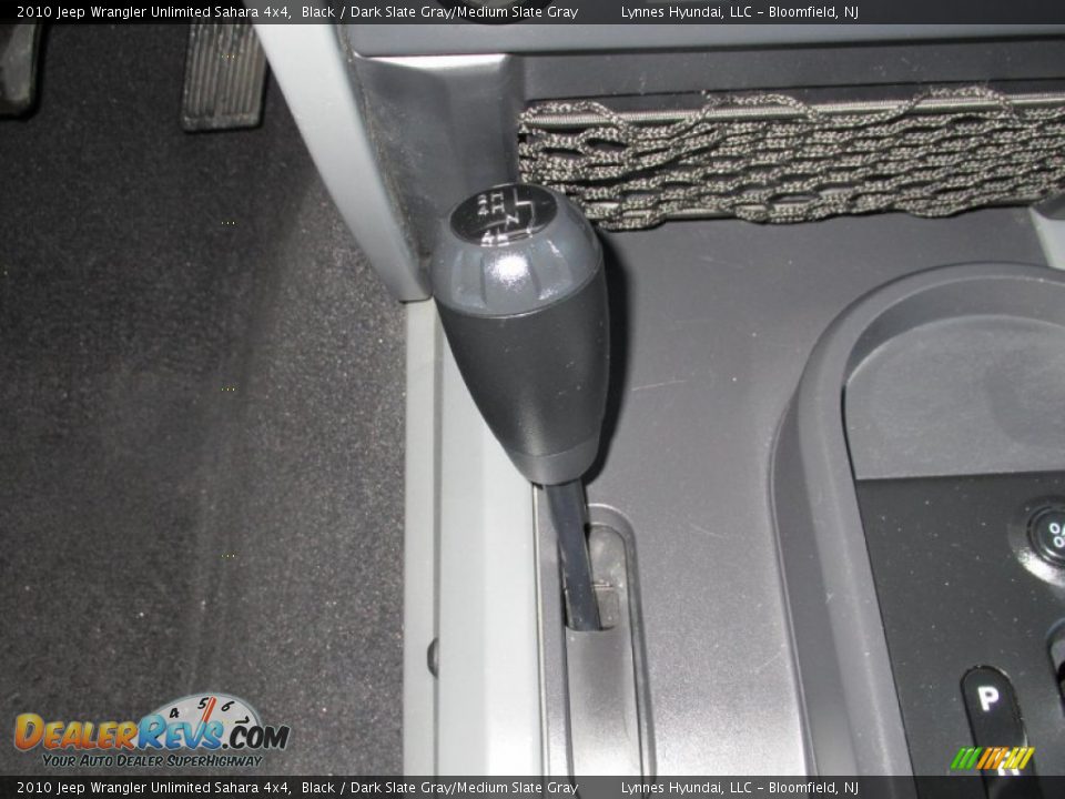 2010 Jeep Wrangler Unlimited Sahara 4x4 Black / Dark Slate Gray/Medium Slate Gray Photo #17