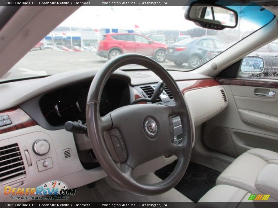 2006 Cadillac DTS Green Silk Metallic / Cashmere Photo #11
