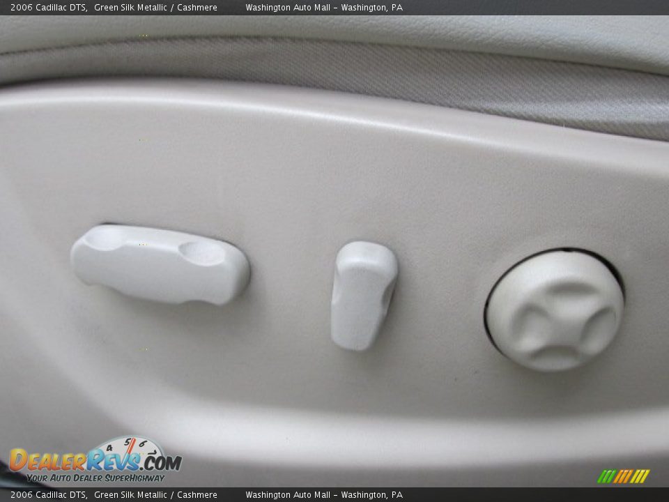 2006 Cadillac DTS Green Silk Metallic / Cashmere Photo #13