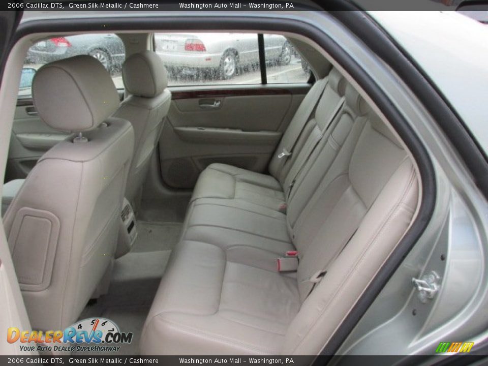 2006 Cadillac DTS Green Silk Metallic / Cashmere Photo #17