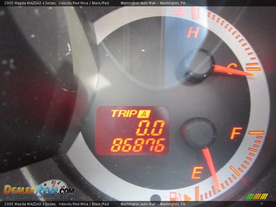 2005 Mazda MAZDA3 s Sedan Velocity Red Mica / Black/Red Photo #20