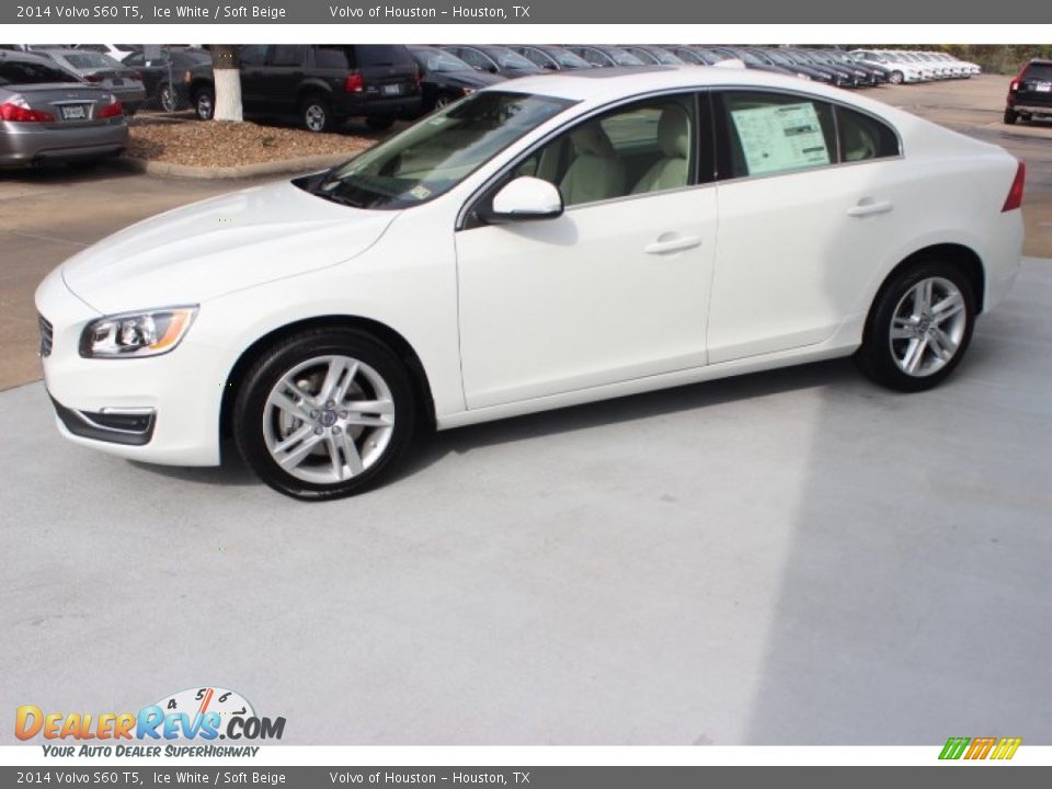 2014 Volvo S60 T5 Ice White / Soft Beige Photo #4